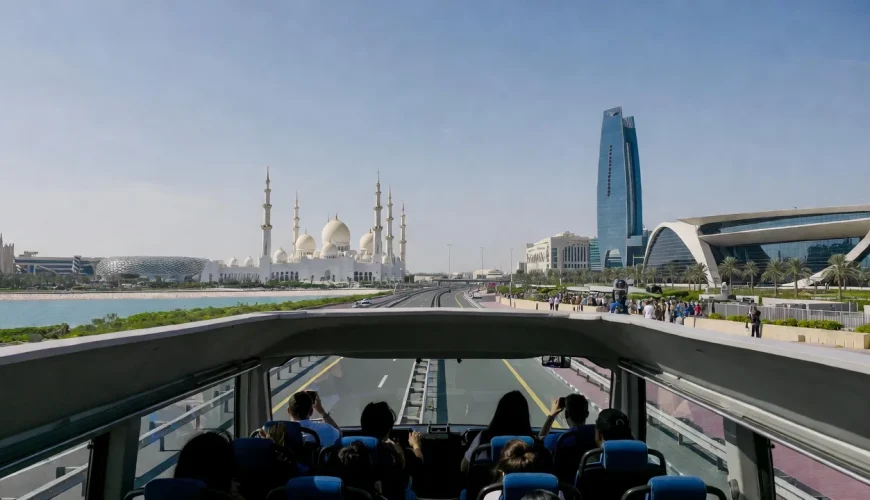 Abu Dhabi tour from Dubai showing Sheikh Zayed Mosque, Louvre Abu Dhabi, and Emirates Palace on a full-day sightseeing trip